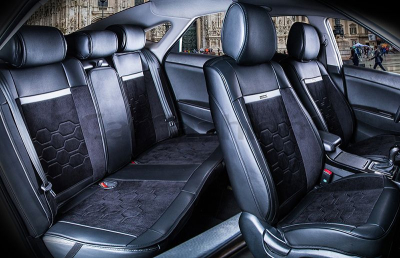 Комплект Накидок Carfashion для автомобиля "EVOLUTION PLUS" черный/черный/серый